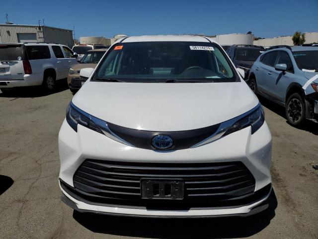 5TDKRKEC4MS016413 Toyota All Models SIENNA LE 5