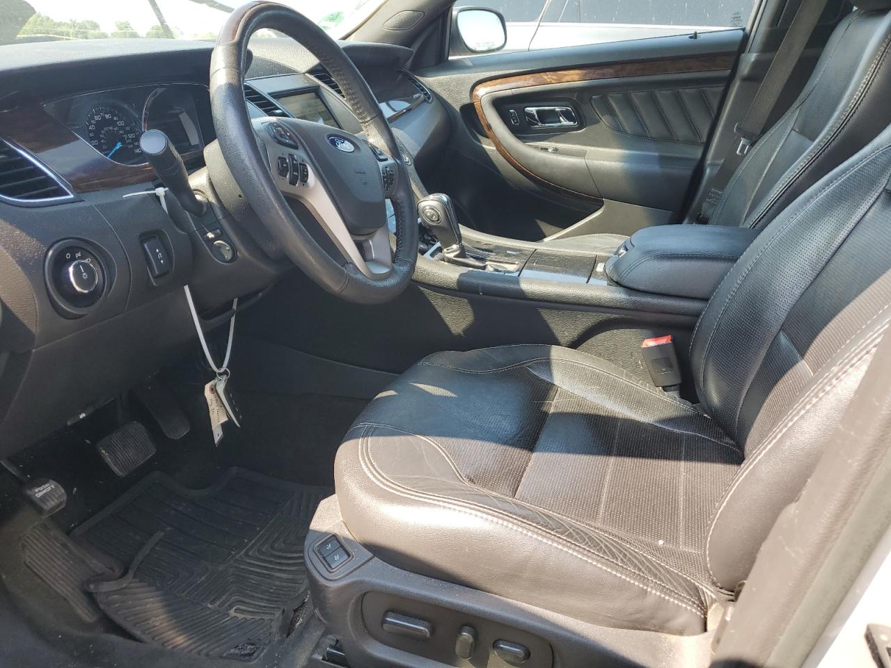 1FAHP2F87HG104727 2017 Ford Taurus Limited