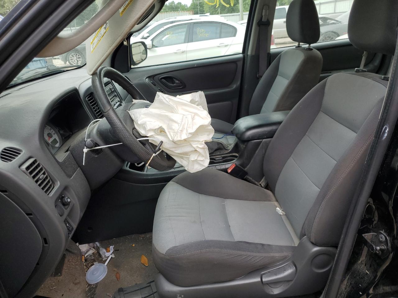 1FMYU02Z55DA22266 2005 Ford Escape Xls