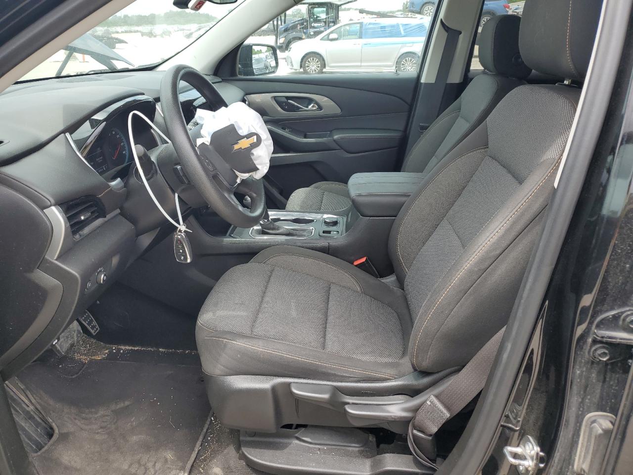 2020 Chevrolet Traverse Ls vin: 1GNERFKW1LJ261997