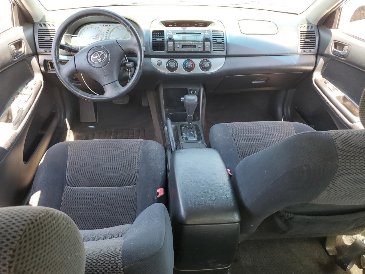 4T1BE32K24U336673 2004 Toyota Camry Le