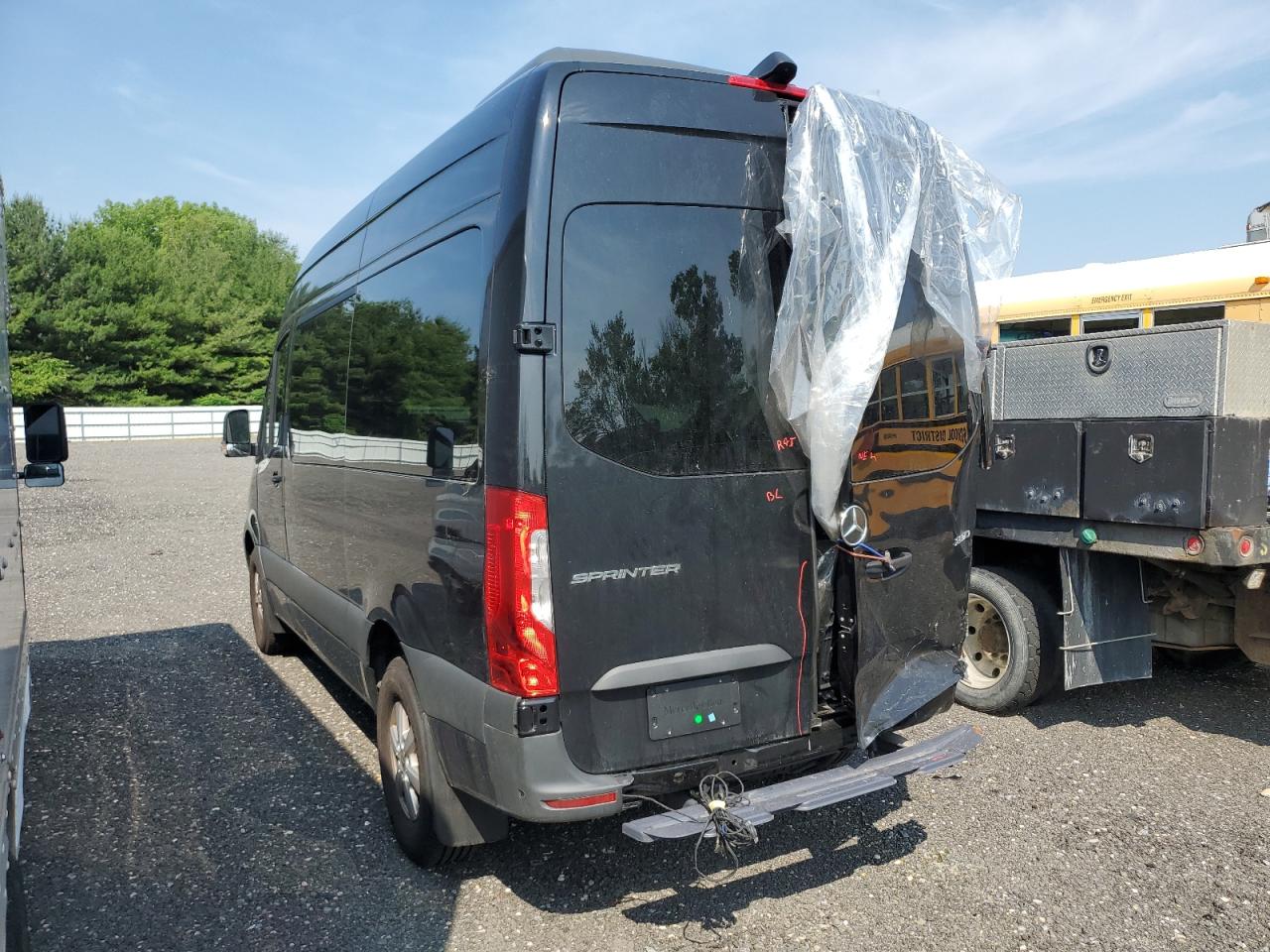 W1Z4EFHY2NP515989 2022 Mercedes-Benz Sprinter 2500