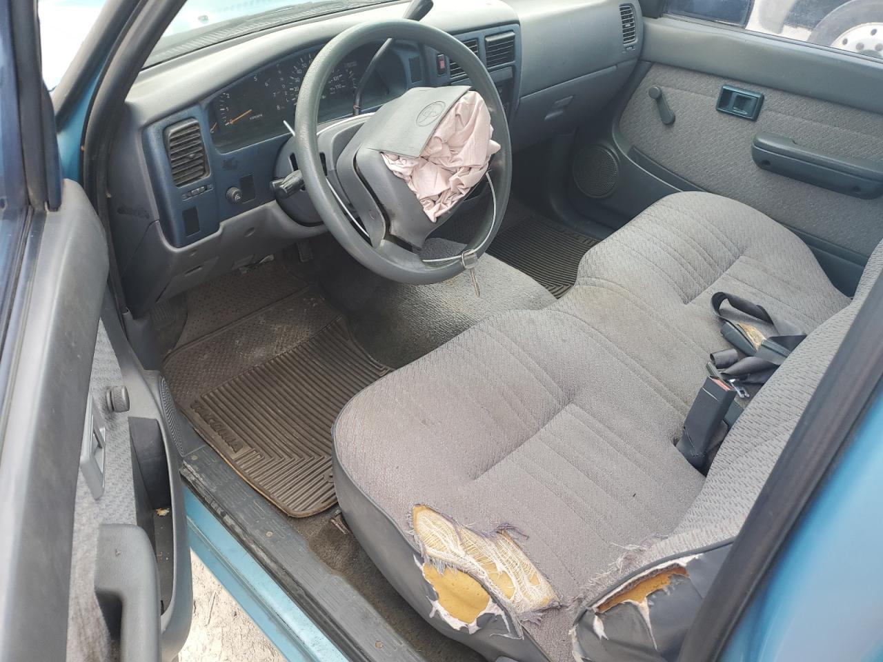 4TAUN41B2SZ004152 1995 Toyota Tacoma