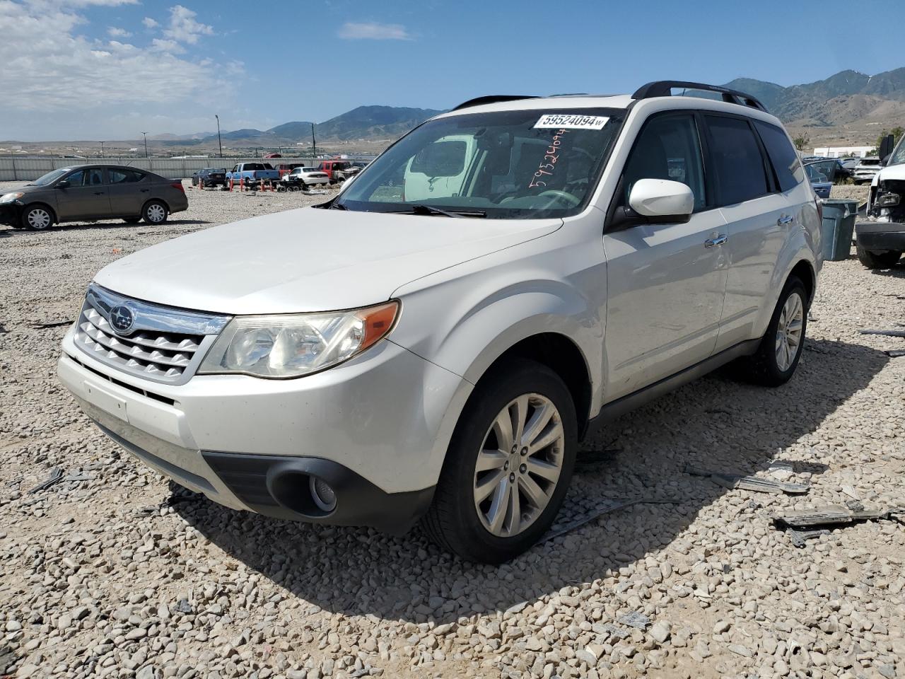 2013 Subaru Forester Limited vin: JF2SHAEC9DH418219