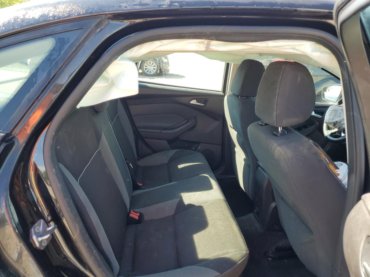 1FADP3F20DL319108 2013 Ford Focus Se