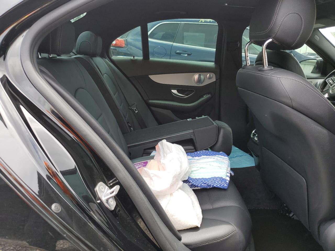 W1KWF8DB9LR571348 2020 Mercedes-Benz C 300