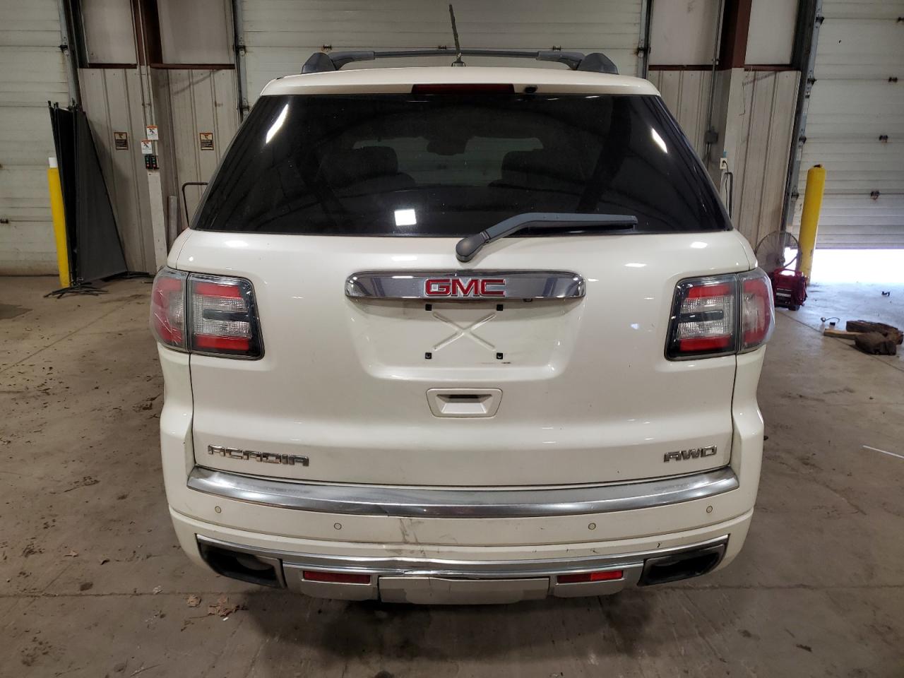1GKKVTKD2EJ322172 2014 GMC Acadia Denali