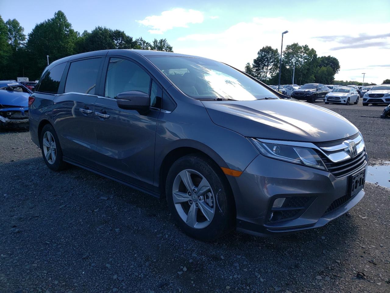 2019 Honda Odyssey Exl vin: 5FNRL6H74KB025670