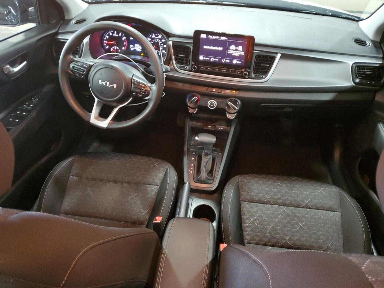 3KPA24AD2PE568114 2023 Kia Rio Lx