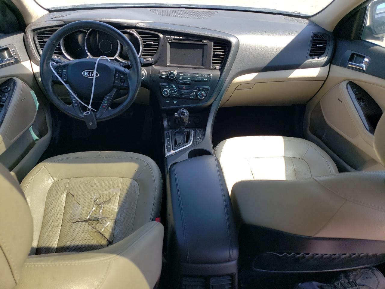 KNAGN4A68B5164240 2011 Kia Optima Ex