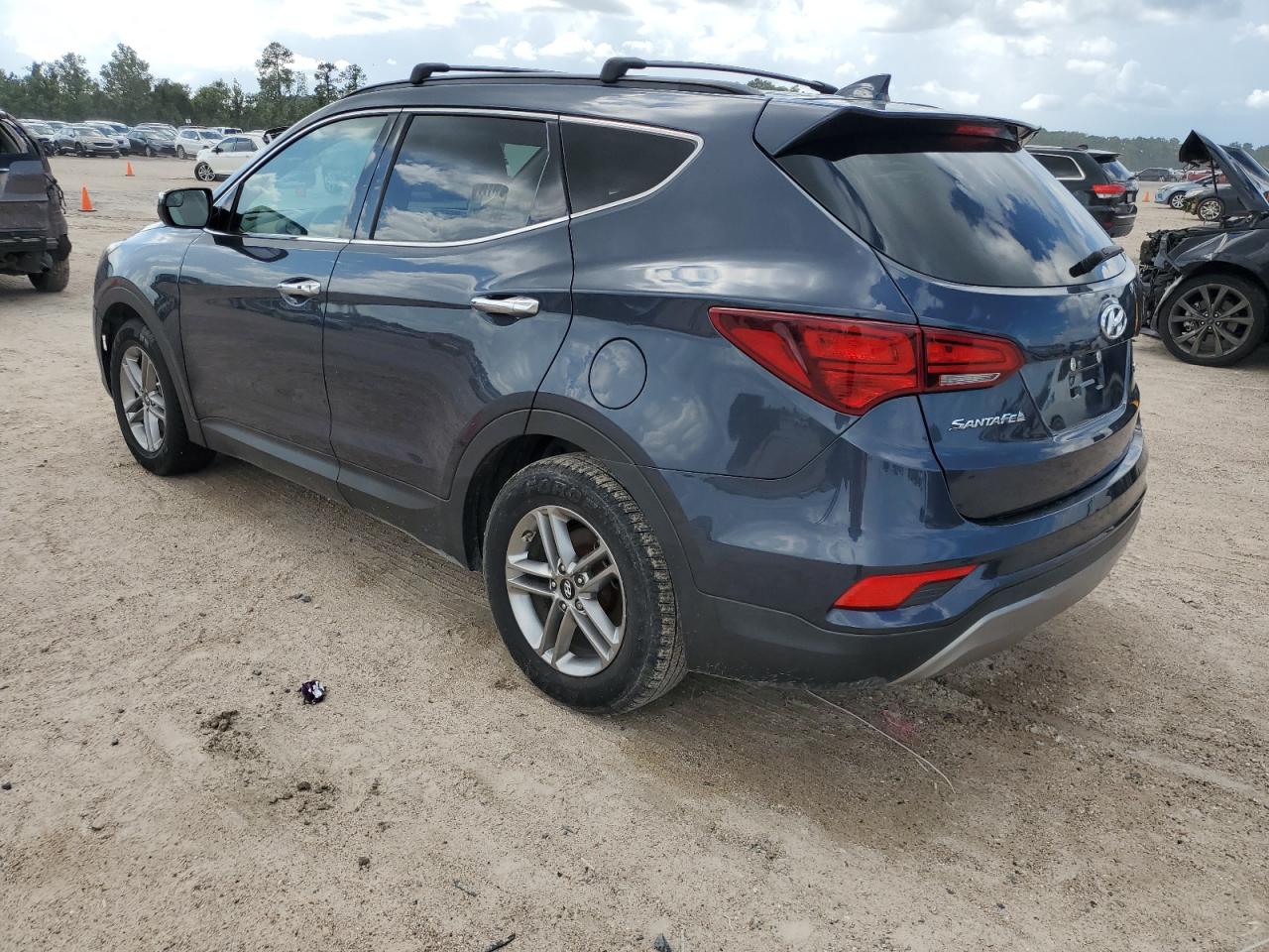 2017 Hyundai Santa Fe Sport vin: 5NMZU3LB6HH051895