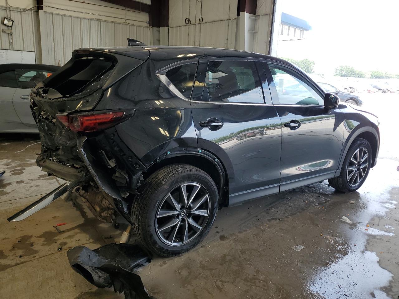 2017 Mazda Cx-5 Grand Touring vin: JM3KFBDL0H0148370