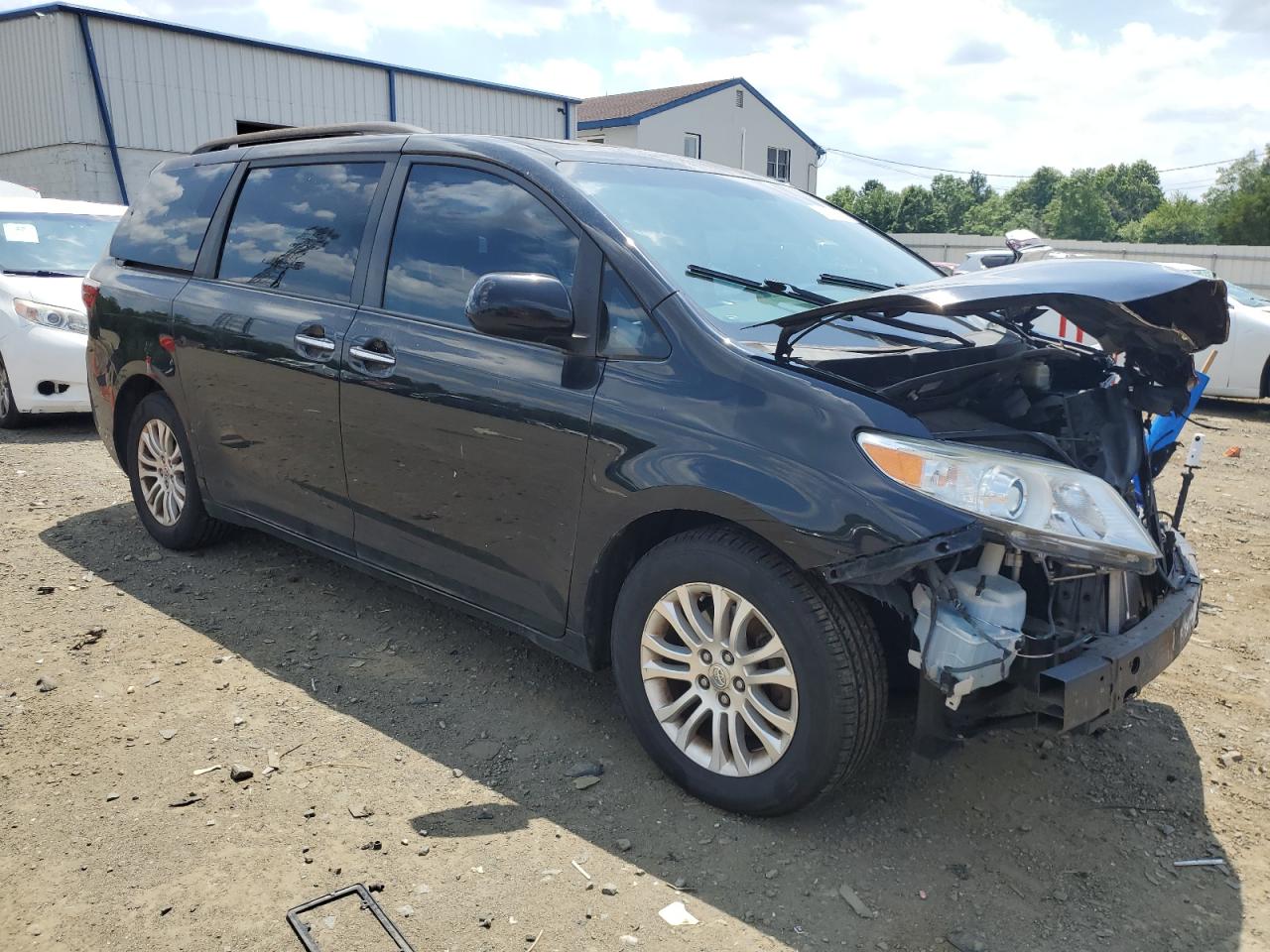 5TDYK3DC8FS659162 2015 Toyota Sienna Xle