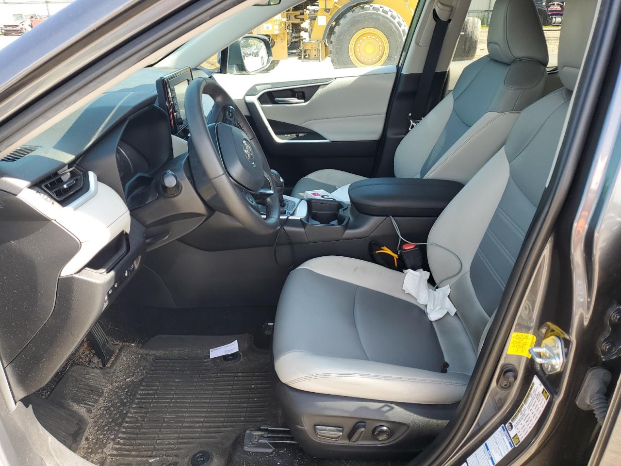 2T3A1RFV5MC236980 2021 Toyota Rav4 Xle Premium