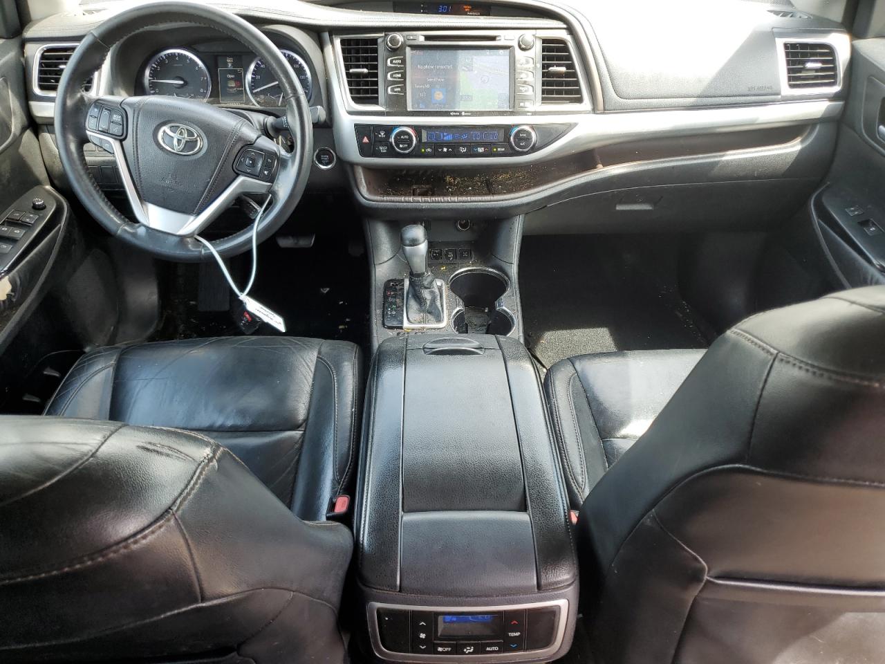5TDJKRFH9ES022695 2014 Toyota Highlander Xle
