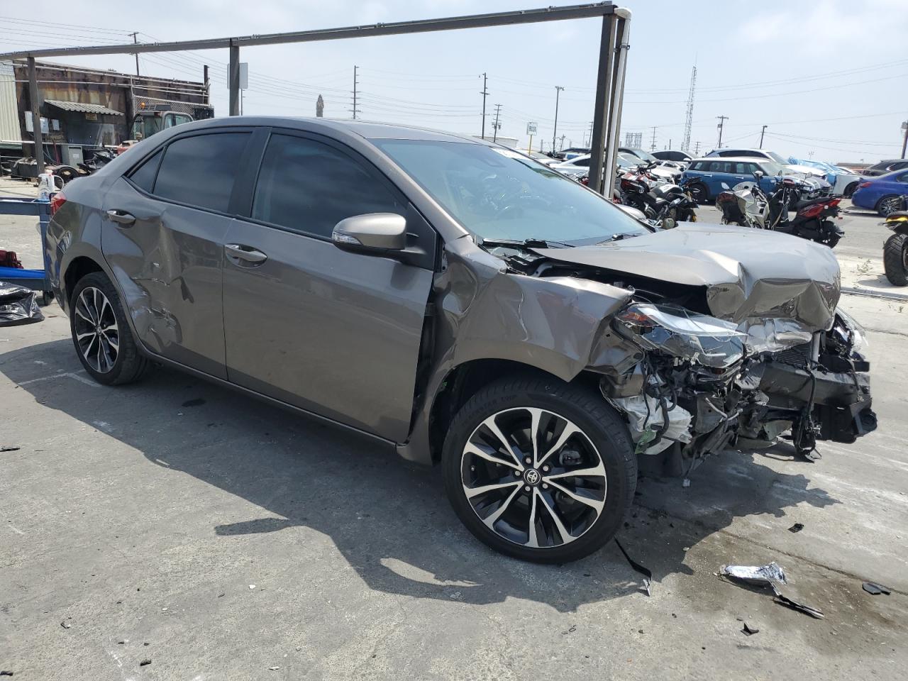 2019 Toyota Corolla L vin: 2T1BURHE8KC144101