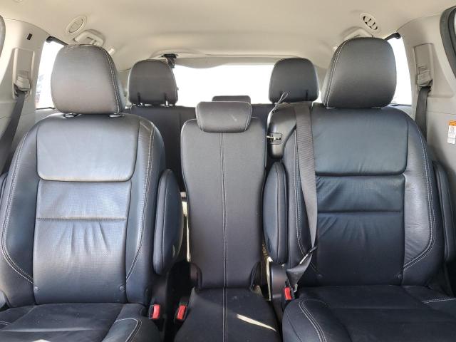 2017 TOYOTA SIENNA SE 5TDXZ3DC5HS809948