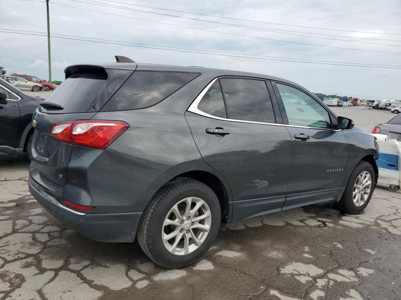 3GNAXJEV0JL130348 2018 Chevrolet Equinox Lt