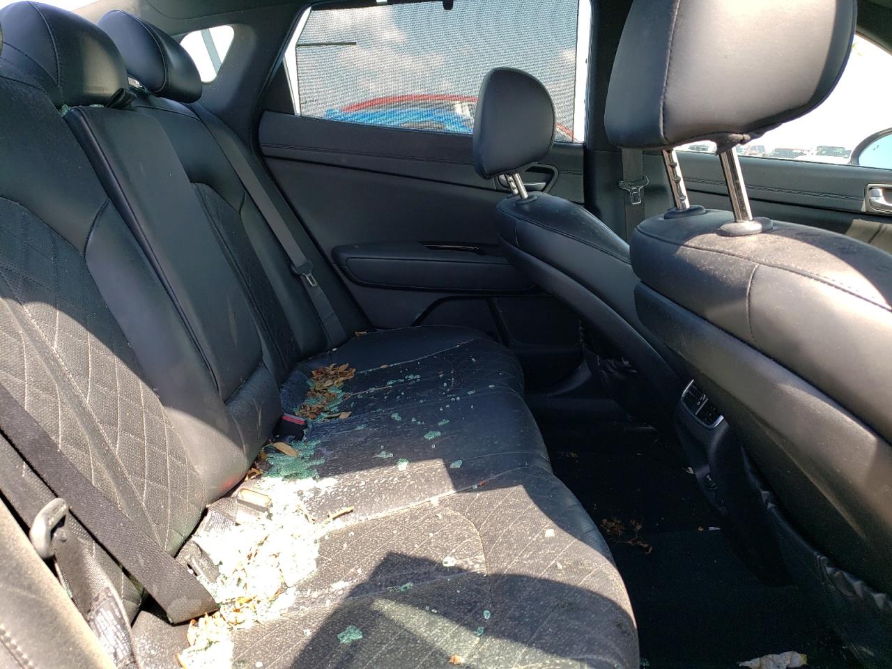 5XXGV4L29HG137713 2017 Kia Optima Sxl