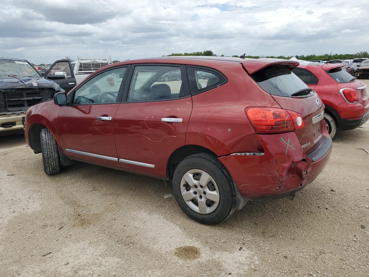 JN8AS5MT3DW541390 2013 Nissan Rogue S