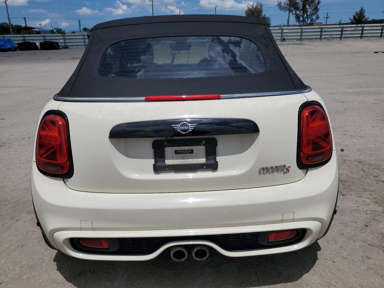 WMWWG9C52K3E39543 2019 Mini Cooper S