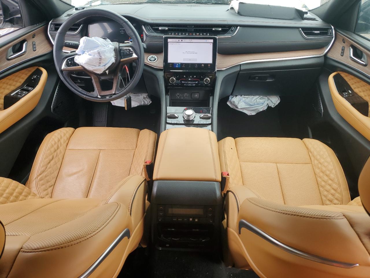 1C4RJHEG3P8810260 2023 Jeep Grand Cherokee Summit