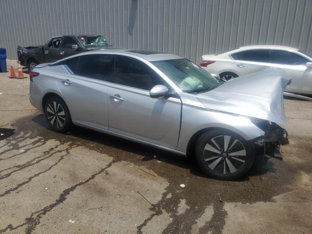 1N4BL4EV8LC151690 Nissan Altima SL 4