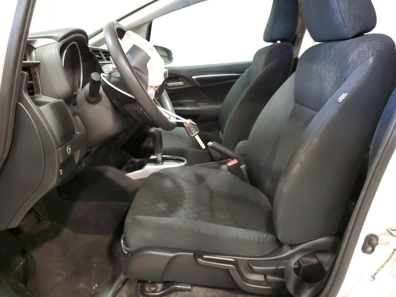 3HGGK5H54FM771560 2015 Honda Fit Lx