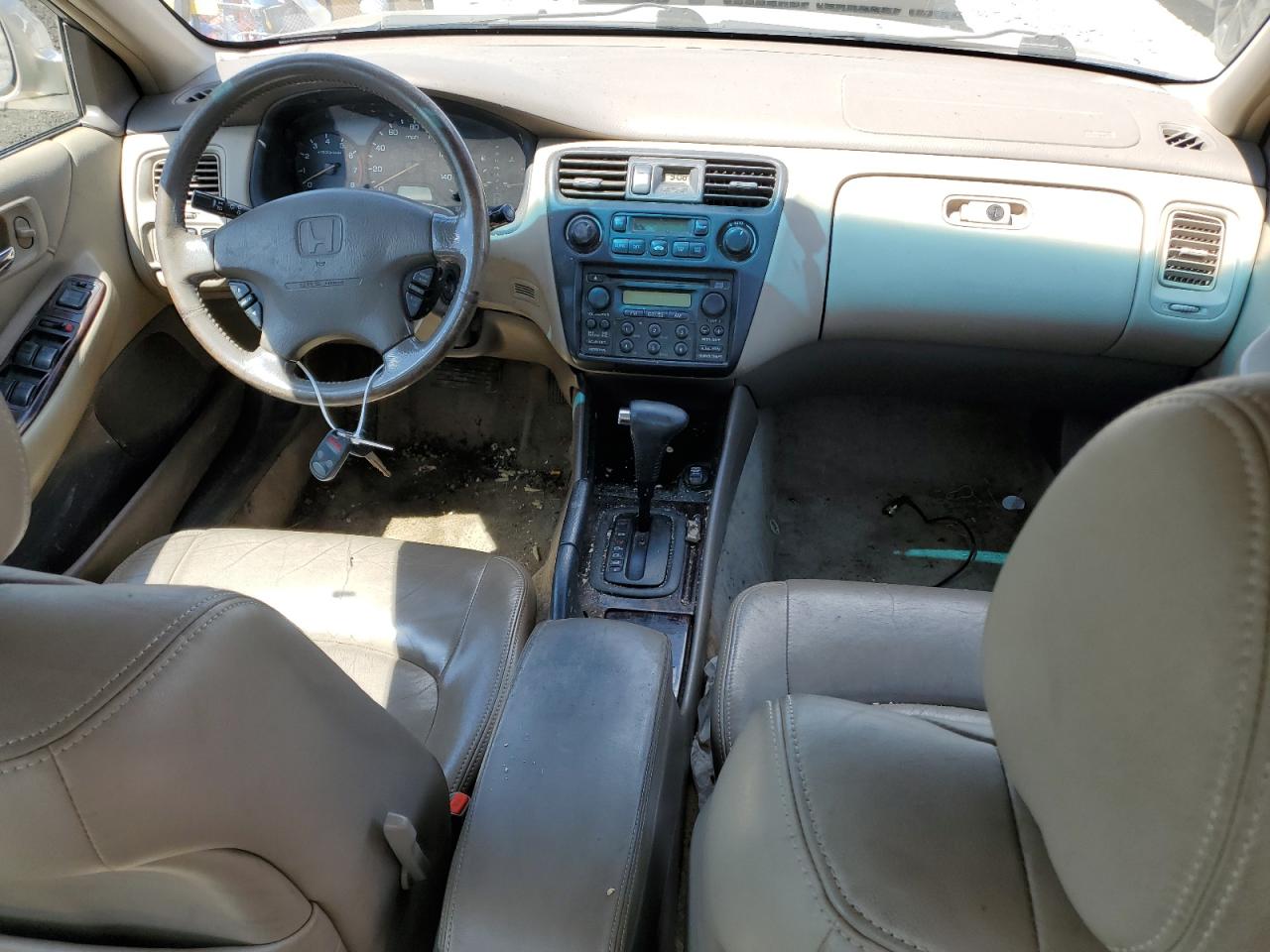 1HGCG1659YA009790 2000 Honda Accord Ex