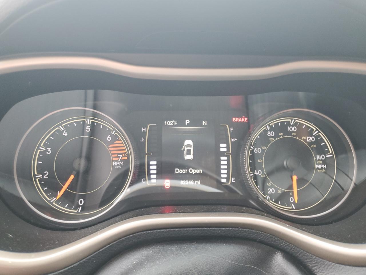 1C4PJLCB2GW319904 2016 Jeep Cherokee Latitude