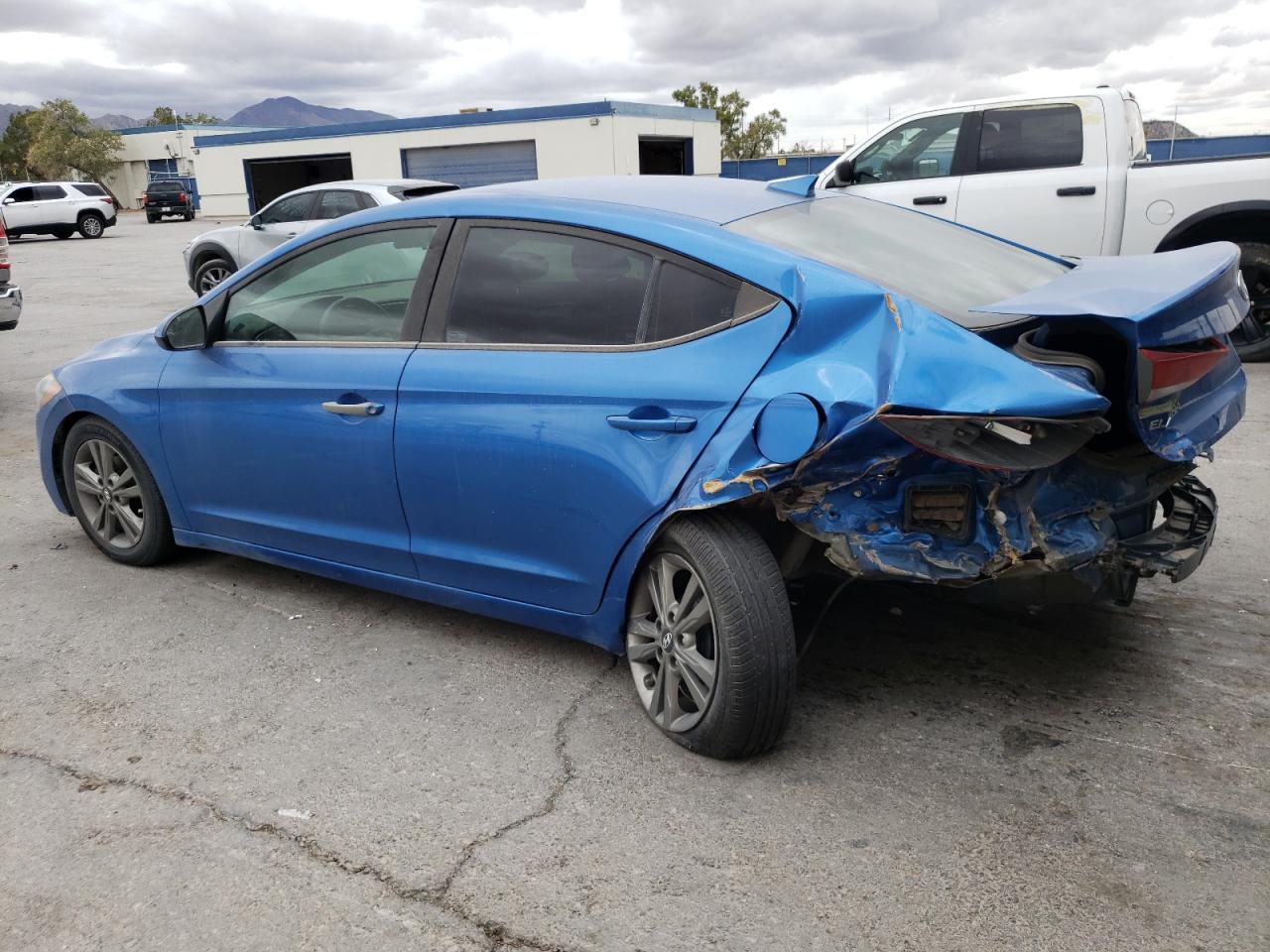 2017 Hyundai Elantra Se vin: 5NPD84LF8HH032906