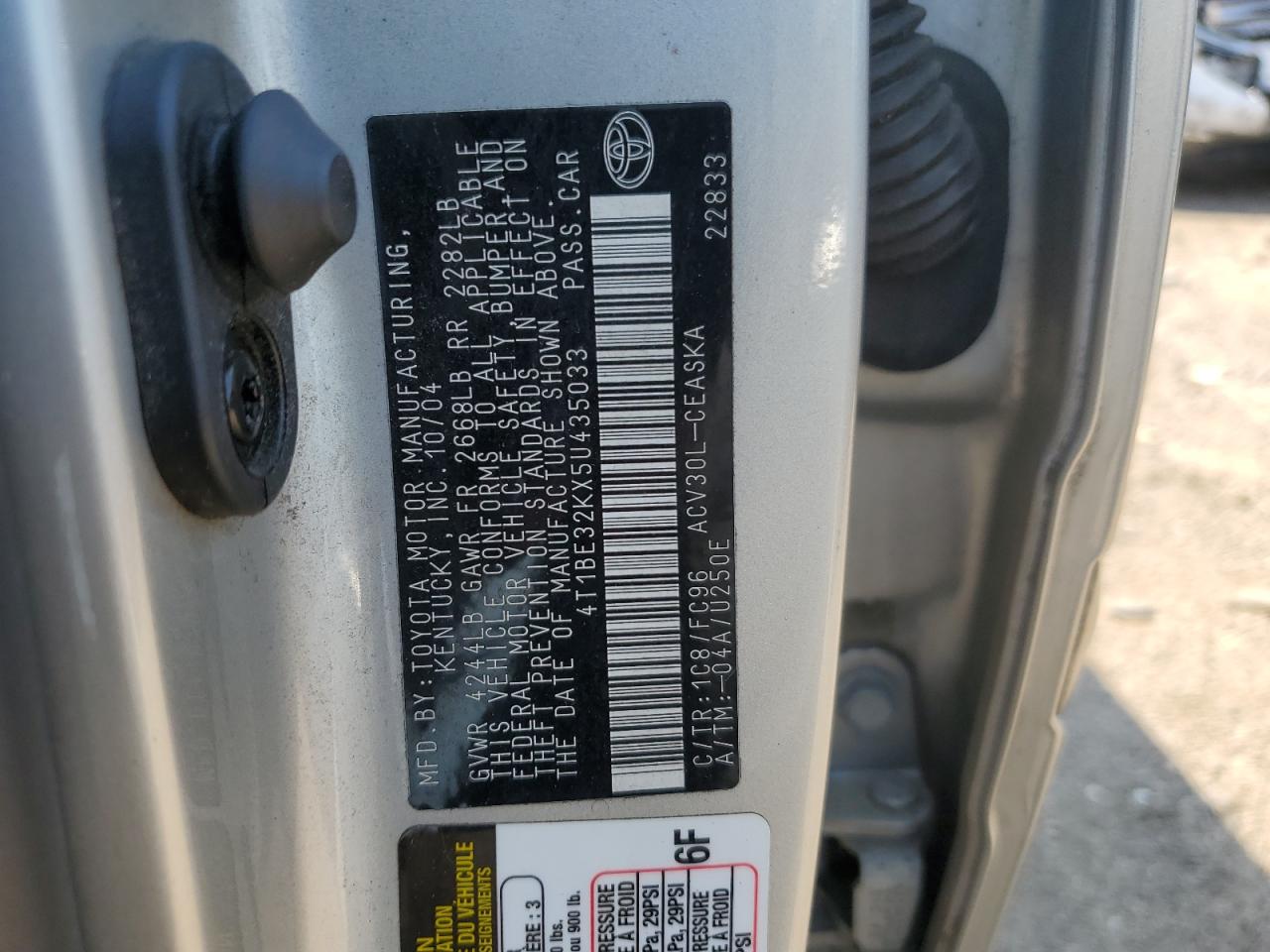 4T1BE32KX5U435033 2005 Toyota Camry Le