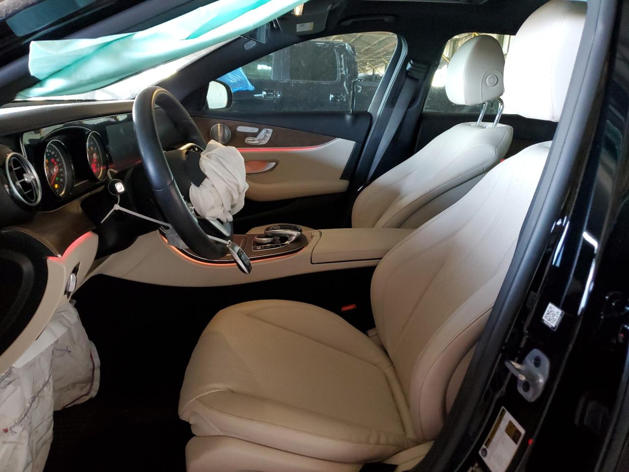 WDDZF4JB9KA508869 2019 Mercedes-Benz E 300