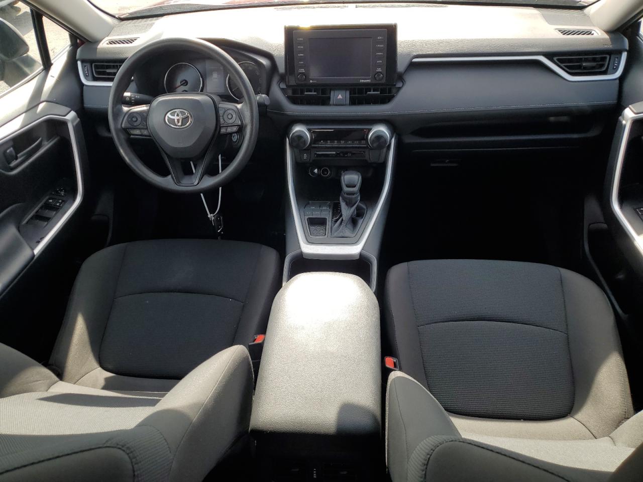 2T3H1RFV4NW233776 2022 Toyota Rav4 Le