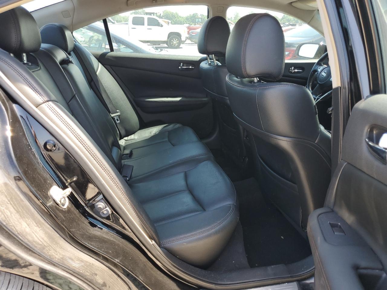 1N4AA5AP1EC480457 2014 Nissan Maxima S