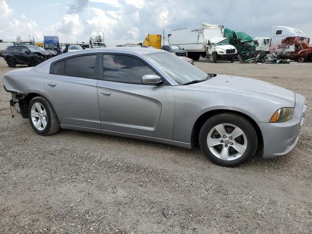 VIN 2C3CDXBG9DH663674 2013 Dodge Charger, SE no.4