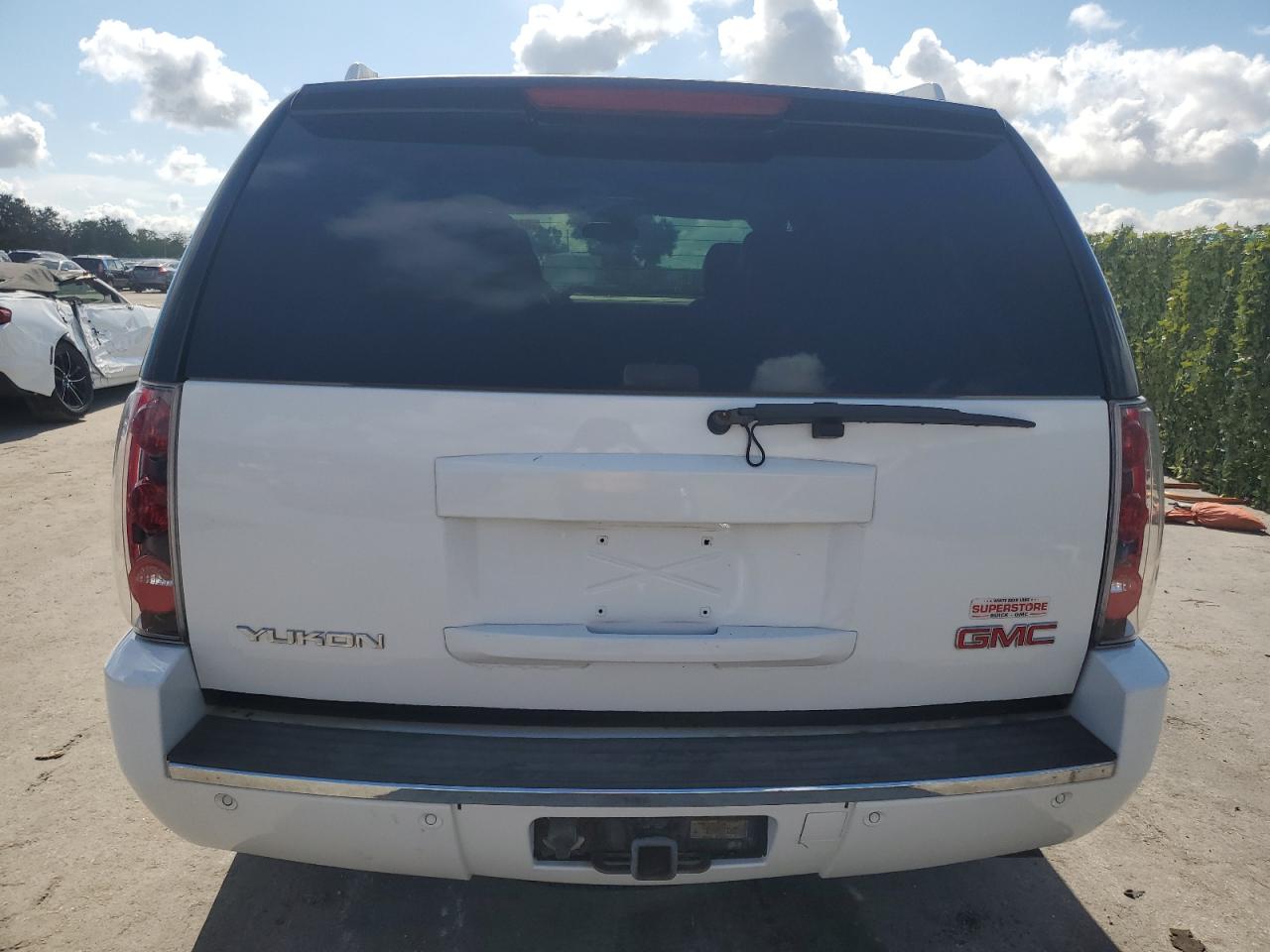 1GKFK63898J153432 2008 GMC Yukon Denali