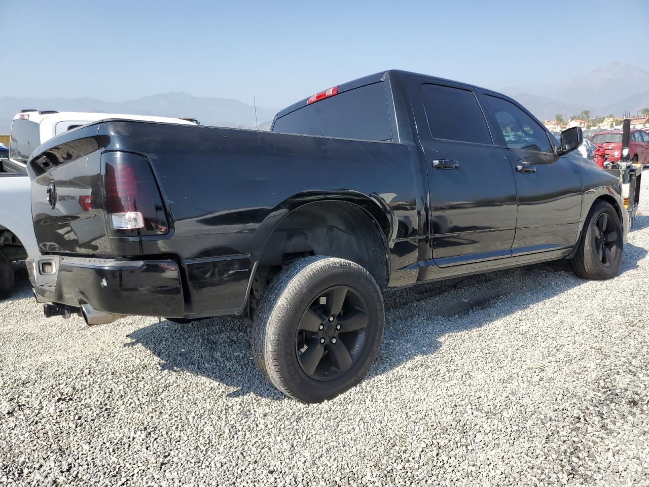 1C6RR6KT0FS583665 2015 Ram 1500 St