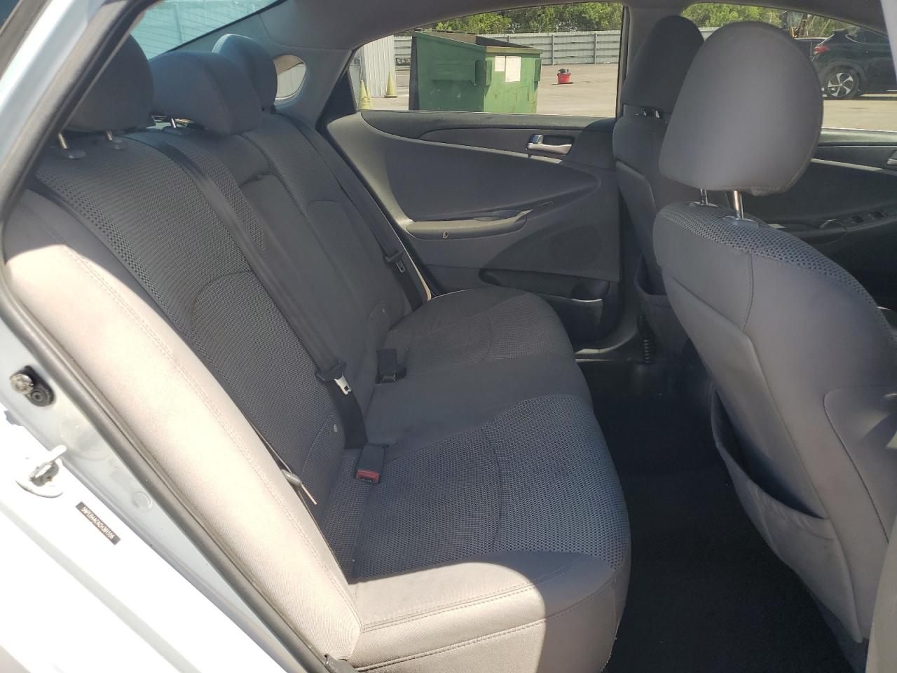 5NPEB4ACXCH381556 2012 Hyundai Sonata Gls