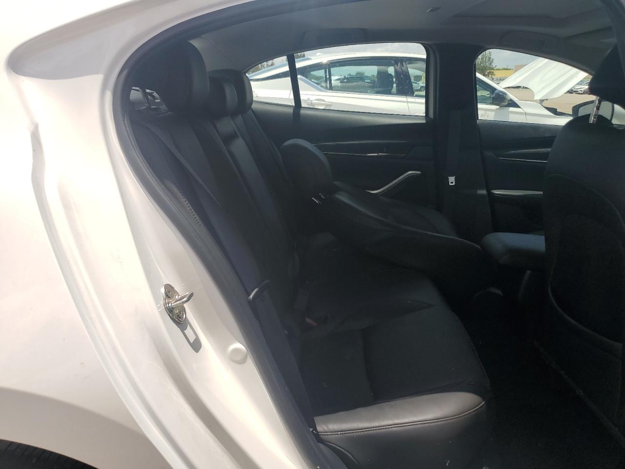 3MZBPADL5NM313979 2022 Mazda 3 Premium