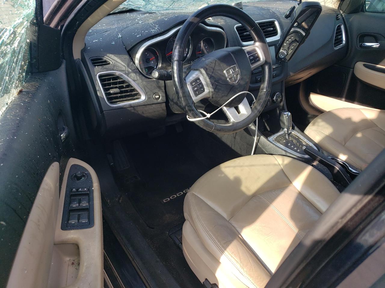 1B3BD2FG8BN564225 2011 Dodge Avenger Lux