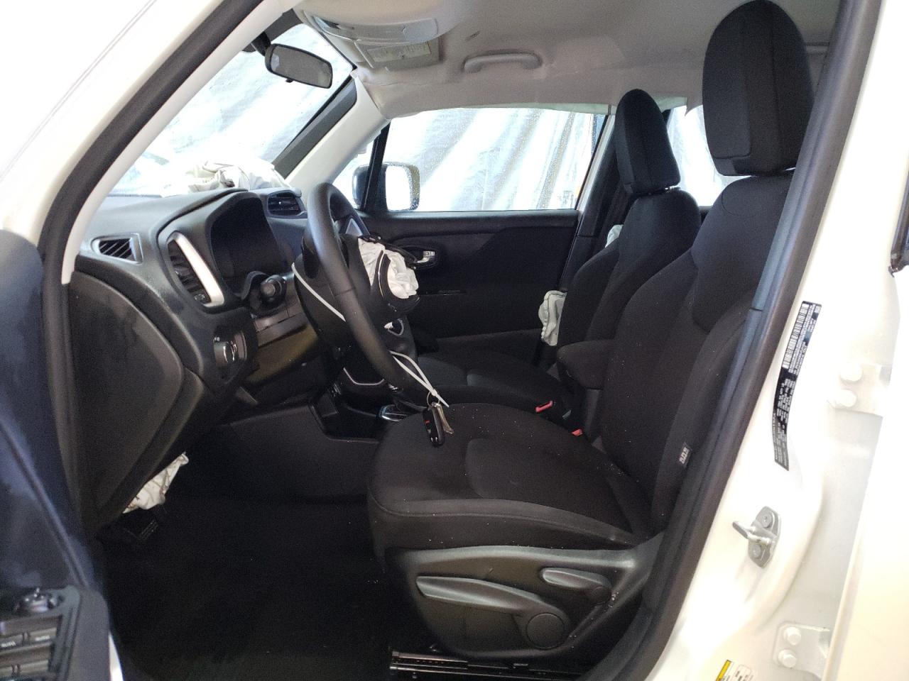 ZACNJAAB0LPL01324 2020 Jeep Renegade Sport