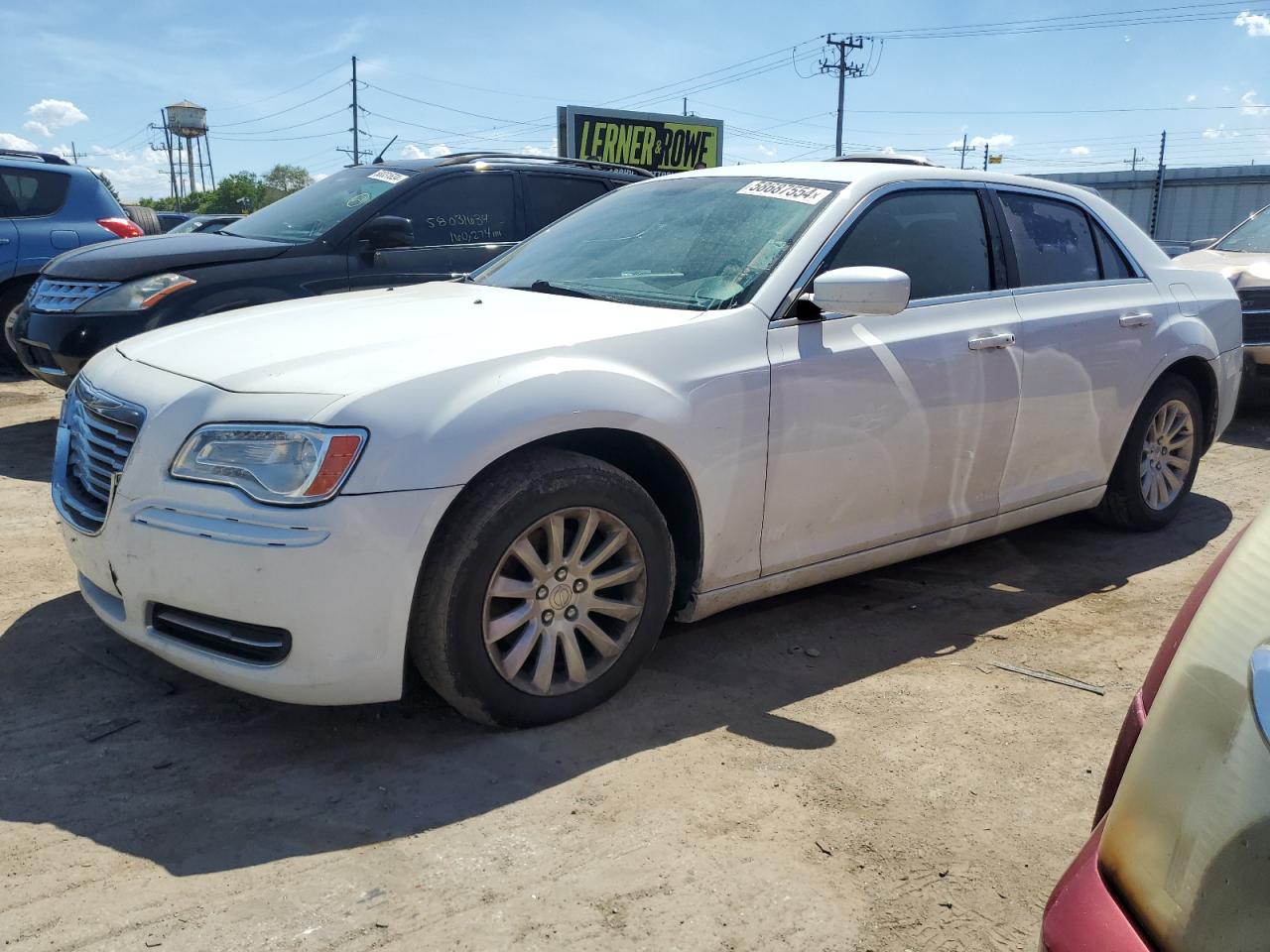 2014 Chrysler 300 vin: 2C3CCAAG3EH383056