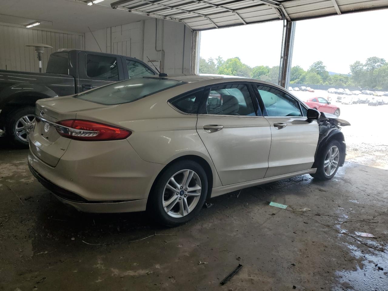 3FA6P0H79JR159341 2018 Ford Fusion Se