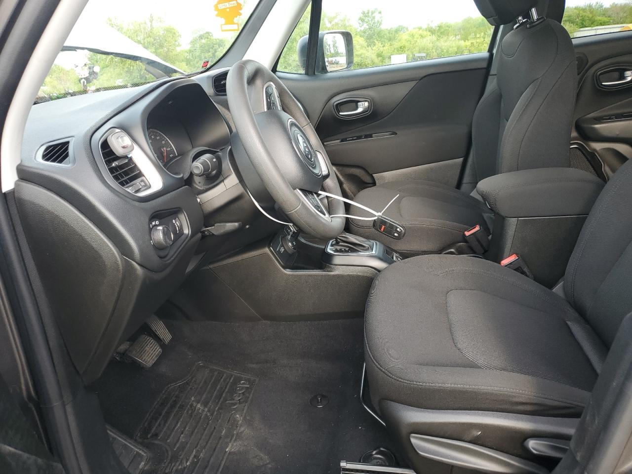 ZACNJDAB7MPM76561 2021 Jeep Renegade Sport