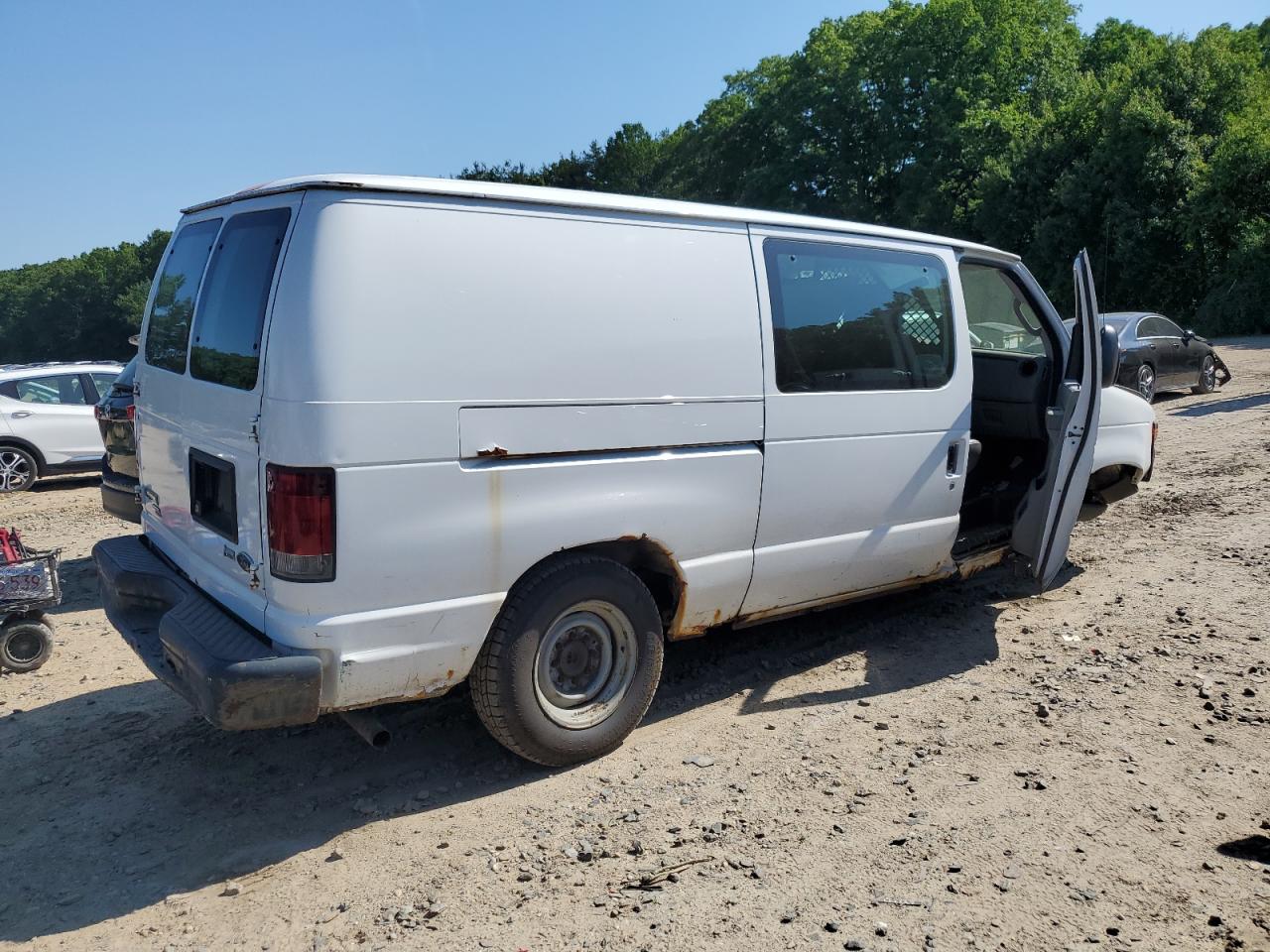 1FTNE1EW0BDB25392 2011 Ford Econoline E150 Van