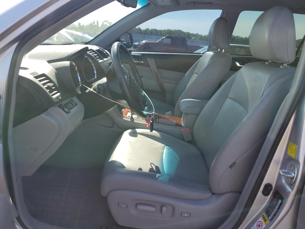 5TDDK3EH4AS023386 2010 Toyota Highlander Limited