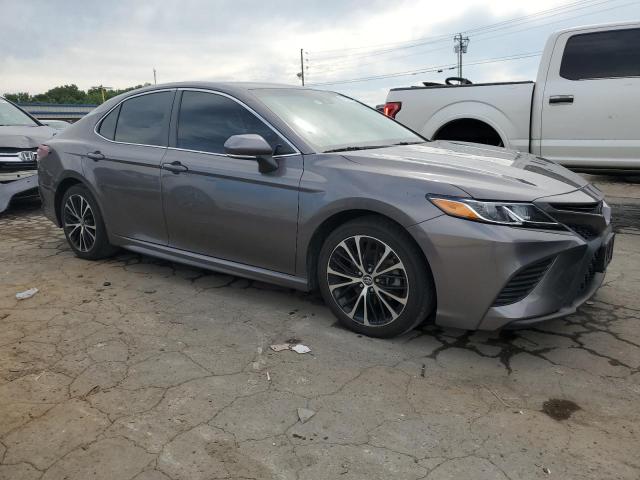 VIN 4T1B11HK6JU609794 2018 Toyota Camry, L no.4