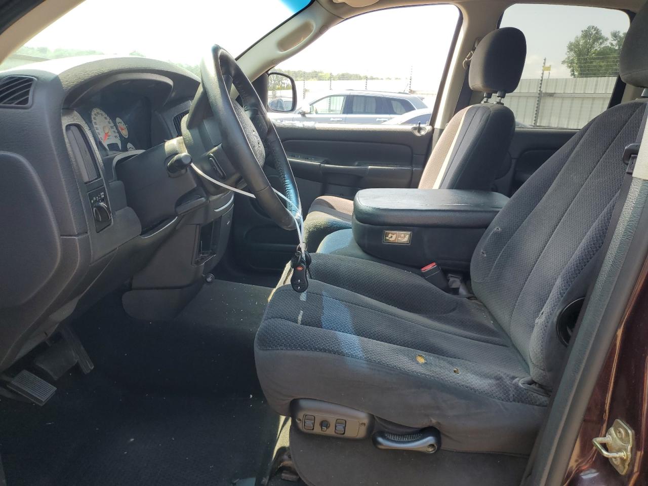 1D7HU18D64S705812 2004 Dodge Ram 1500 St