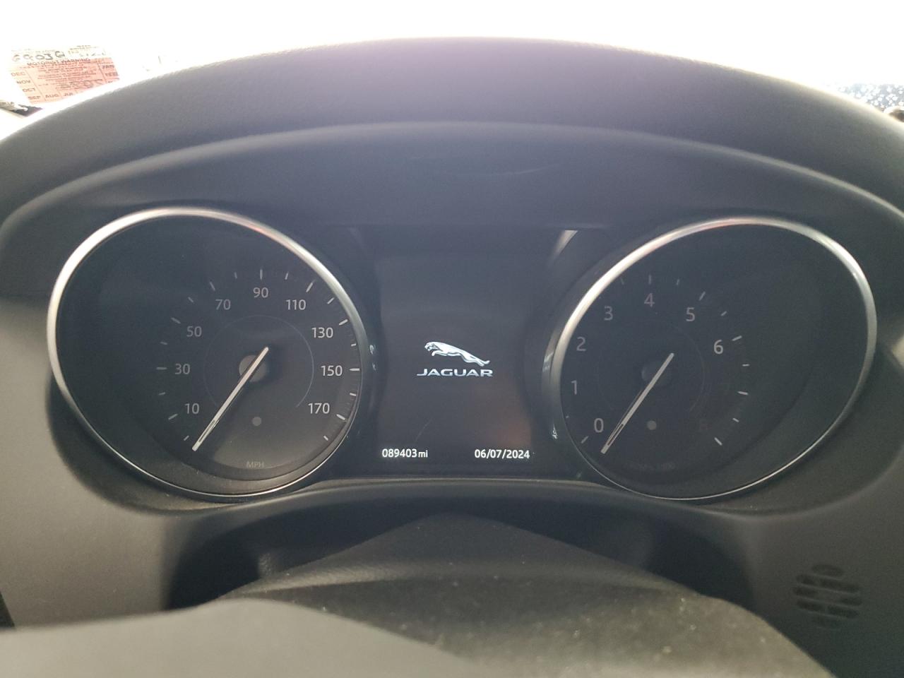 SAJAK4BV6HA971879 2017 Jaguar Xe Prestige